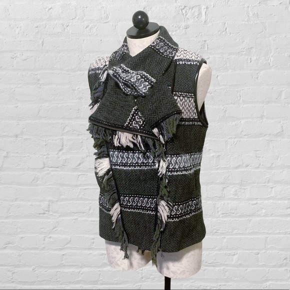 EDUN Fair Isle Patterned Fringe Winter Vest Green M - Picture 3 of 12